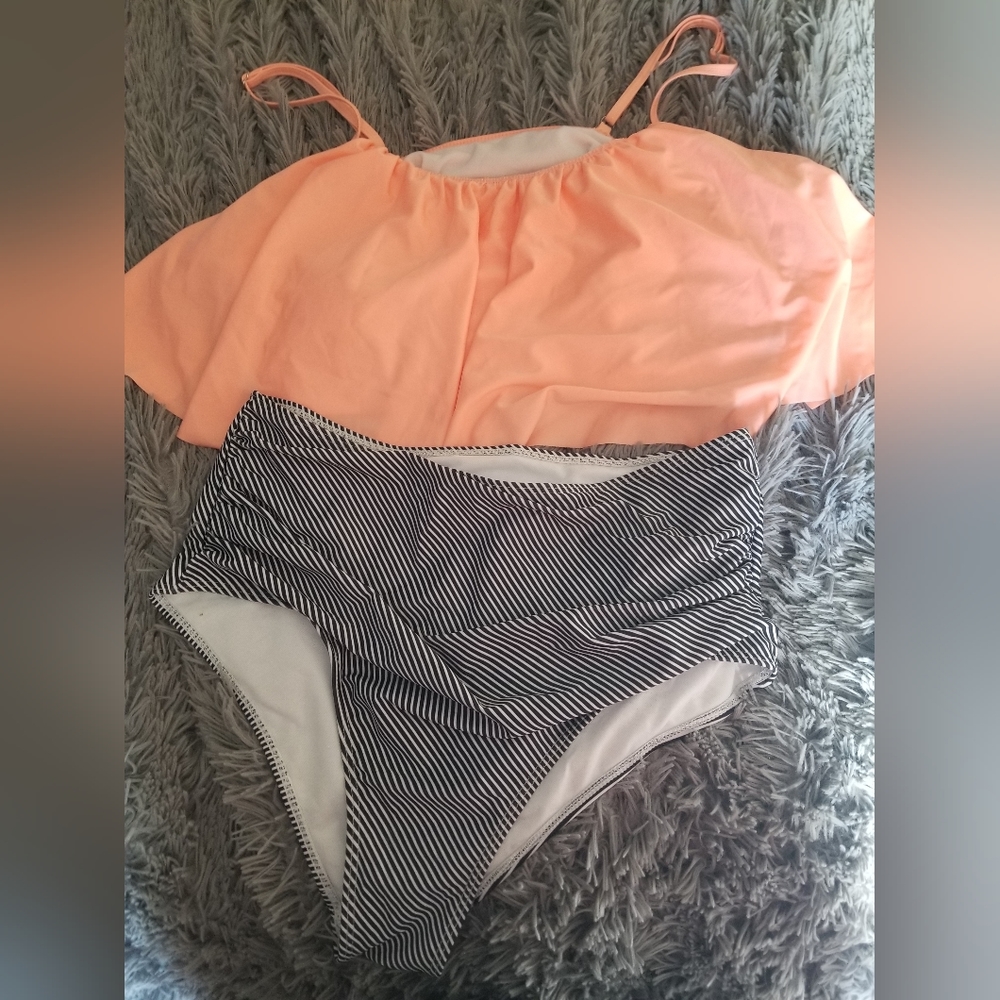2 piece swimsuit